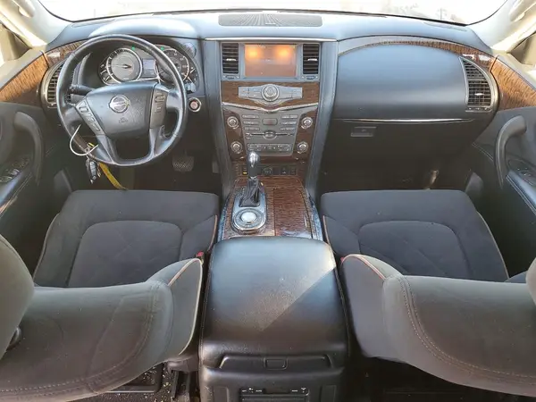 JN8AY2ND3H9009792 2017 NISSAN ARMADA - Image 8