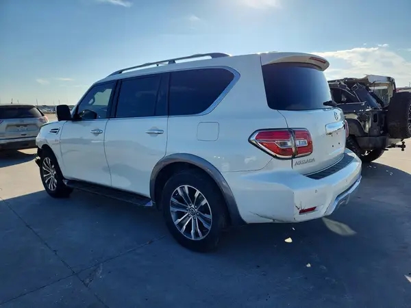 JN8AY2ND3JX000611 2018 NISSAN ARMADA - Image 2