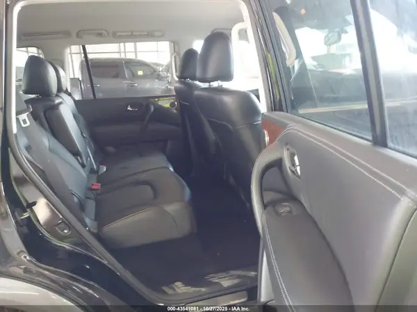 JN8AY2ND3K9086038 2019 NISSAN ARMADA - Image 8
