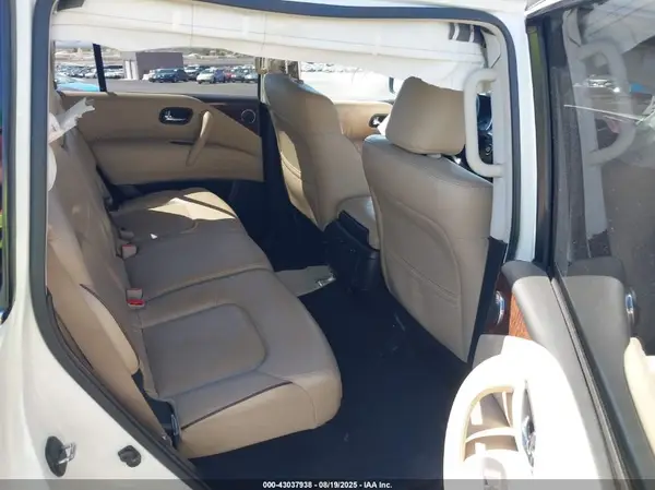JN8AY2ND4J9052074 2018 NISSAN ARMADA - Image 8