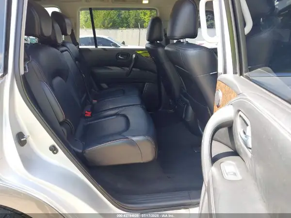 JN8AY2ND4J9056254 2018 NISSAN ARMADA - Image 8
