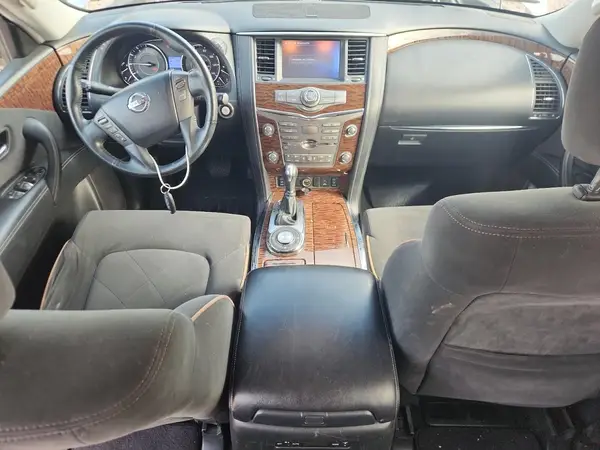 JN8AY2ND5H9002827 2017 NISSAN ARMADA - Image 8