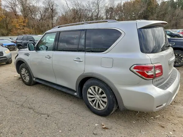 JN8AY2ND5H9010541 2017 NISSAN ARMADA - Image 2