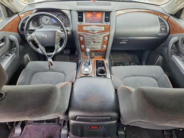 JN8AY2ND5H9010541 2017 NISSAN ARMADA - Image 8