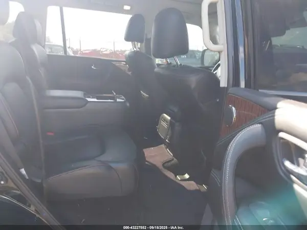 JN8AY2ND5L9109031 2020 NISSAN ARMADA - Image 8