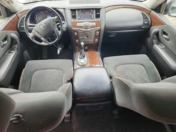 JN8AY2ND6H9001833 2017 NISSAN ARMADA - Image 8