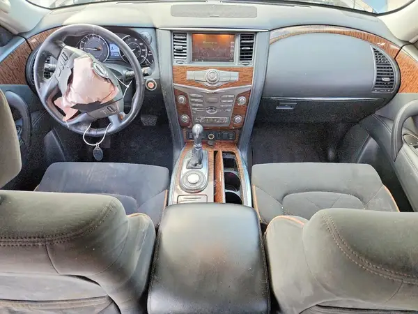 JN8AY2ND6J9052657 2018 NISSAN ARMADA - Image 8