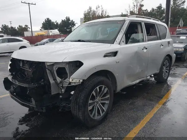 JN8AY2ND8H9002482 2017 NISSAN ARMADA - Image 2