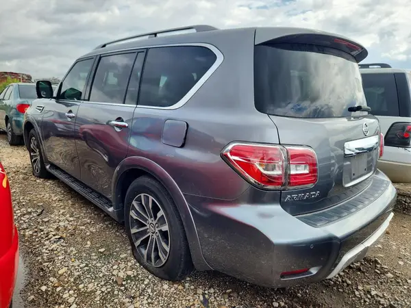 JN8AY2ND8H9003664 2017 NISSAN ARMADA - Image 2