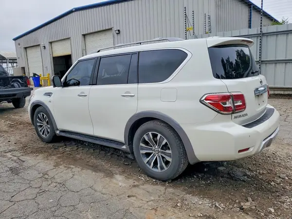 JN8AY2ND8H9006824 2017 NISSAN ARMADA - Image 2