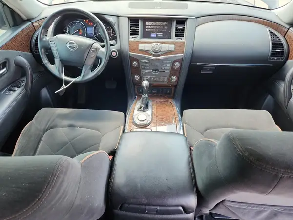 JN8AY2ND8J9050165 2018 NISSAN ARMADA - Image 8