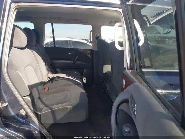 JN8AY2ND8J9050991 2018 NISSAN ARMADA - Image 8