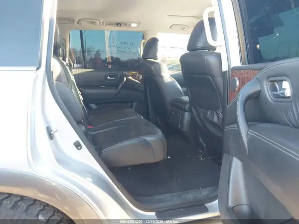 JN8AY2ND8K9086892 2019 NISSAN ARMADA - Image 8