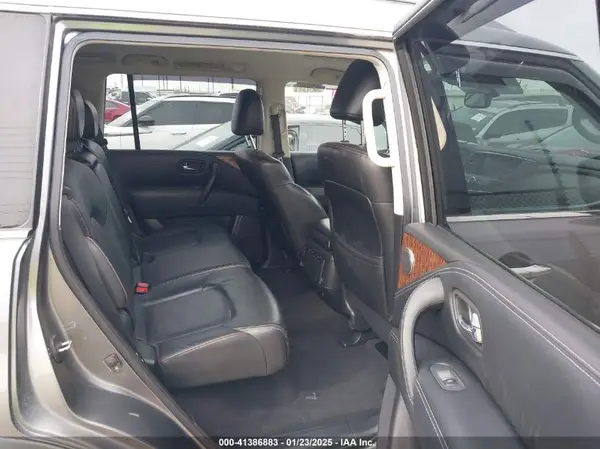 JN8AY2ND9J9059697 2018 NISSAN ARMADA - Image 8