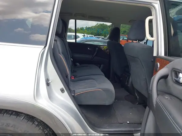 JN8AY2ND9J9060025 2018 NISSAN ARMADA - Image 8
