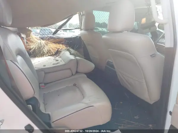 JN8AY2ND9JX000192 2018 NISSAN ARMADA - Image 8