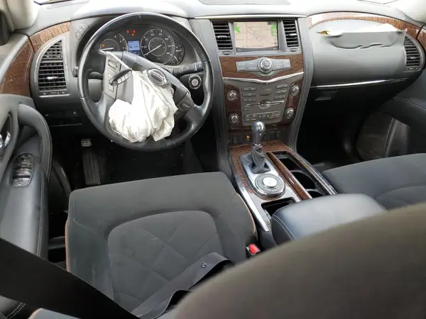 JN8AY2ND9K9090093 2019 NISSAN ARMADA - Image 8