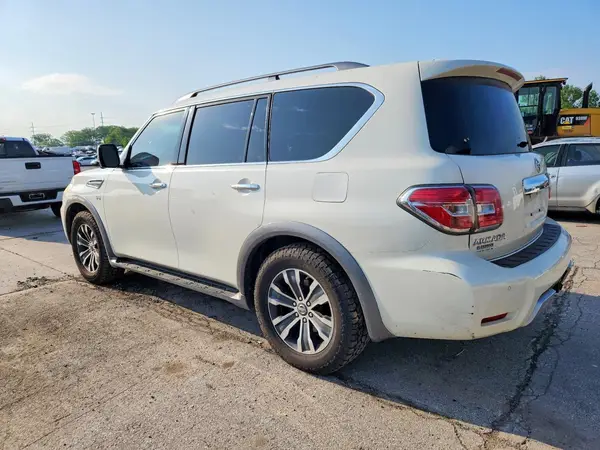 JN8AY2NDXH9000359 2017 NISSAN ARMADA - Image 2