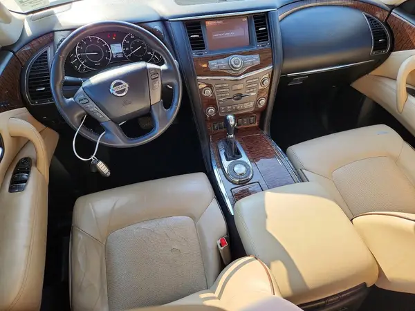 JN8AY2NDXH9000359 2017 NISSAN ARMADA - Image 8