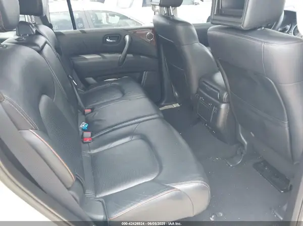 JN8AY2NDXH9003665 2017 NISSAN ARMADA - Image 8