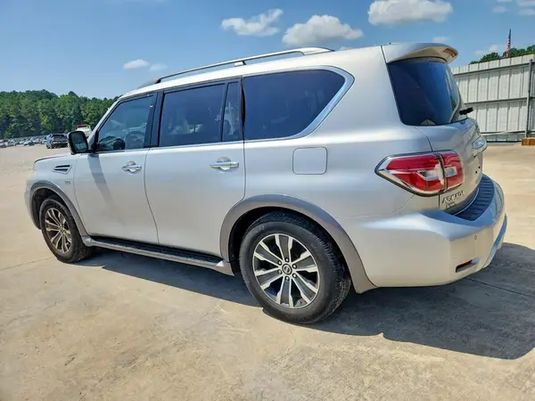 JN8AY2NDXH9004685 2017 NISSAN ARMADA - Image 2