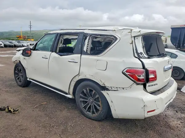 JN8AY2NDXH9004766 2017 NISSAN ARMADA - Image 2