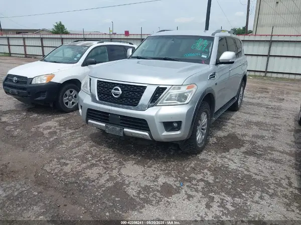 JN8AY2NDXH9006839 2017 NISSAN ARMADA - Image 2