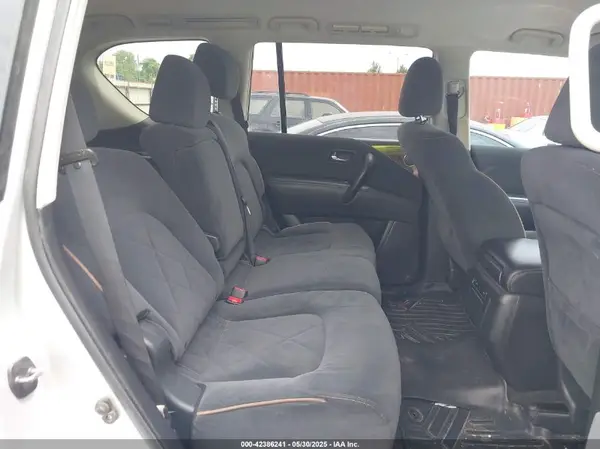 JN8AY2NDXH9006839 2017 NISSAN ARMADA - Image 8