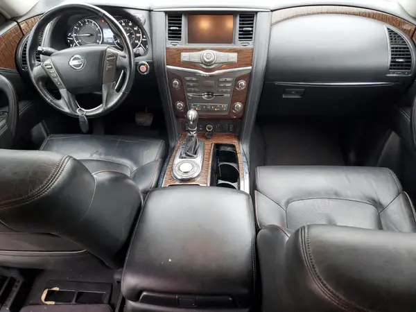 JN8AY2NDXJ9056839 2018 NISSAN ARMADA - Image 8