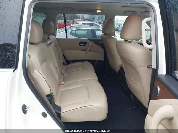 JN8AY2NDXJX000623 2018 NISSAN ARMADA - Image 8