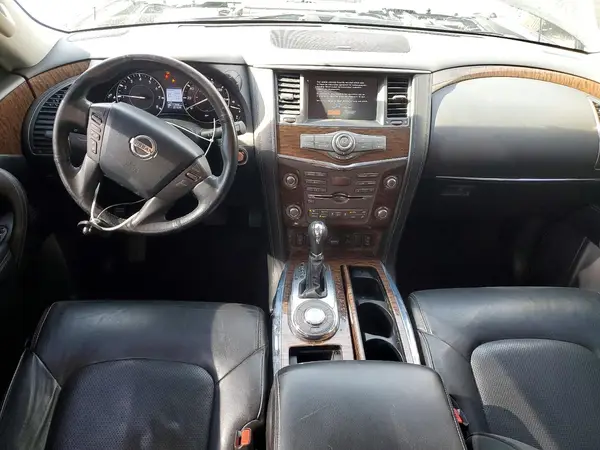 JN8AY2NDXJX002033 2018 NISSAN ARMADA - Image 8