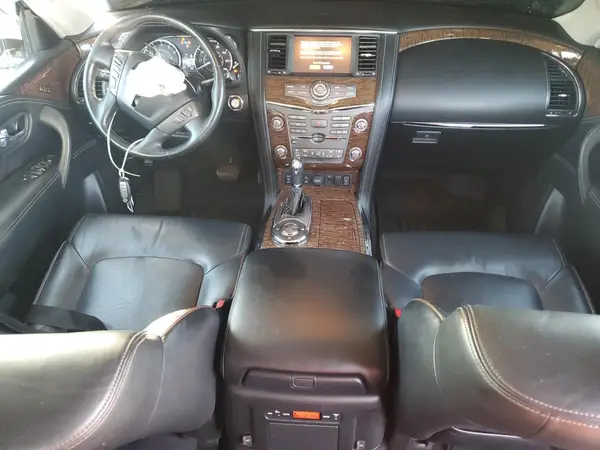 JN8AY2NDXJX002789 2018 NISSAN ARMADA - Image 8