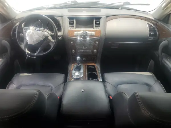 JN8AY2NDXKX009744 2019 NISSAN ARMADA - Image 8
