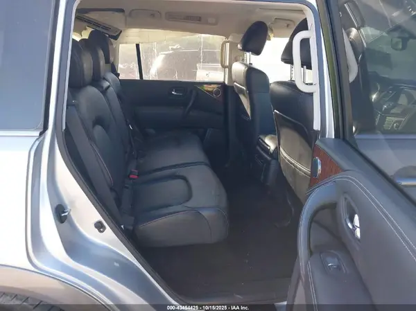 JN8AY2NDXKX009971 2019 NISSAN ARMADA - Image 8