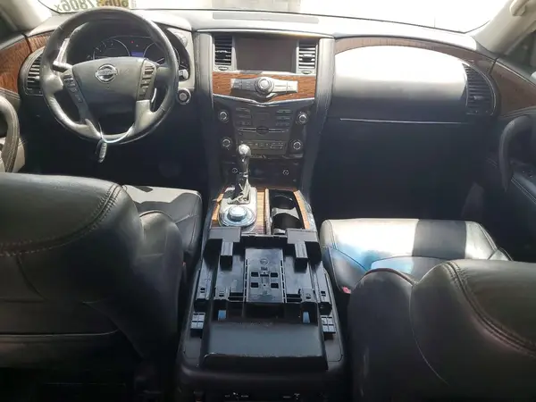 JN8AY2NE0H9700920 2017 NISSAN ARMADA - Image 8