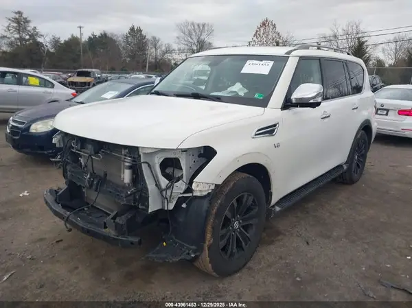 JN8AY2NE0H9704353 2017 NISSAN ARMADA - Image 2