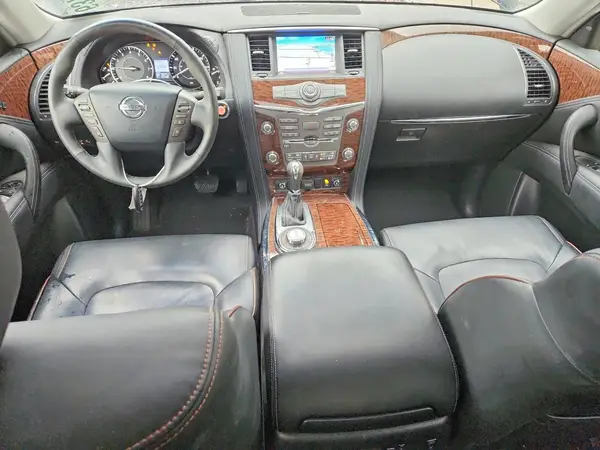 JN8AY2NE0H9704417 2017 NISSAN ARMADA - Image 8