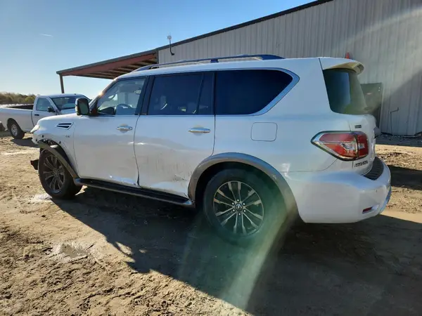 JN8AY2NE0H9707074 2017 NISSAN ARMADA - Image 2