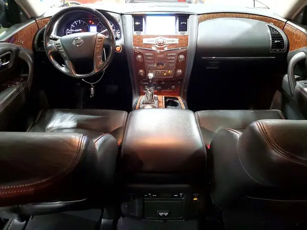 JN8AY2NE0H9707768 2017 NISSAN ARMADA - Image 8