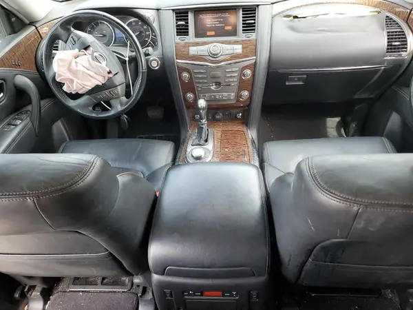 JN8AY2NE0J9731798 2018 NISSAN ARMADA - Image 8