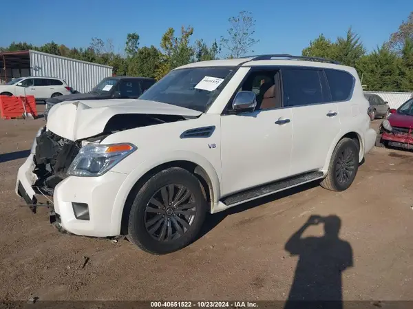 JN8AY2NE0K9756203 2019 NISSAN ARMADA - Image 2