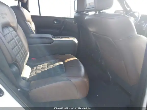 JN8AY2NE0K9756203 2019 NISSAN ARMADA - Image 8