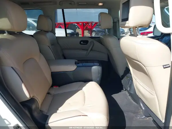 JN8AY2NE0K9759876 2019 NISSAN ARMADA - Image 8