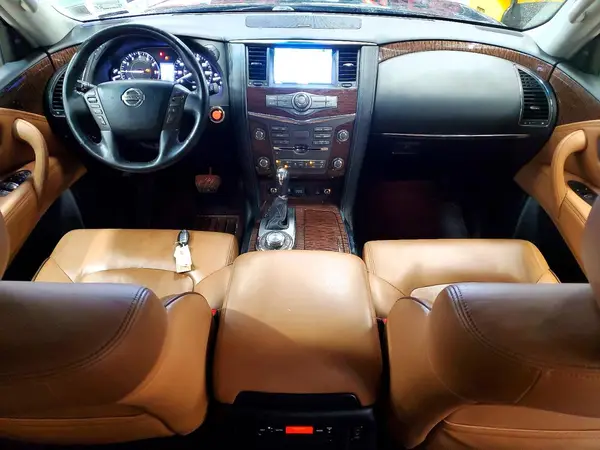 JN8AY2NE1H9704653 2017 NISSAN ARMADA - Image 8