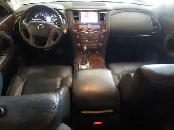 JN8AY2NE1H9707598 2017 NISSAN ARMADA - Image 8