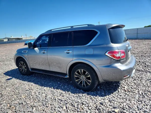 JN8AY2NE1J9730014 2018 NISSAN ARMADA - Image 2