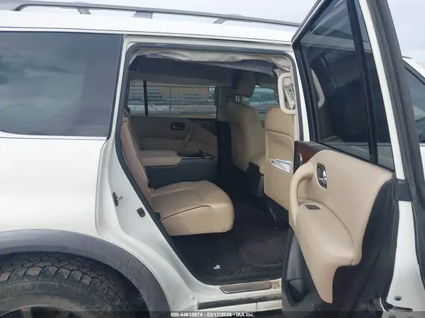 JN8AY2NE1JX700135 2018 NISSAN ARMADA - Image 8