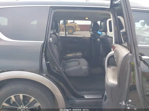 JN8AY2NE2H9700983 2017 NISSAN ARMADA - Image 8