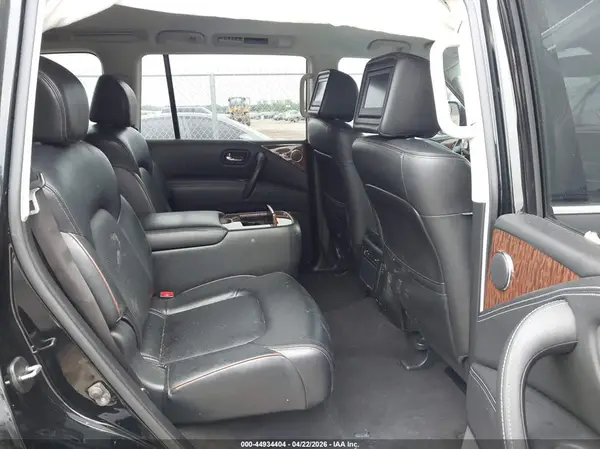 JN8AY2NE2H9704970 2017 NISSAN ARMADA - Image 8