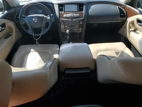 JN8AY2NE2H9707853 2017 NISSAN ARMADA - Image 8